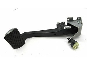 2004-2006 AUDI A8 L QUATTRO D3 OEM LEFT FRONT DRIVER'S SIDE FOOT BRAKE PEDAL 