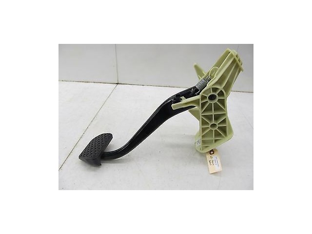 2011-2013 BMW 550i 535i F10 OEM LEFT FRONT BRAKE PEDAL 6775368