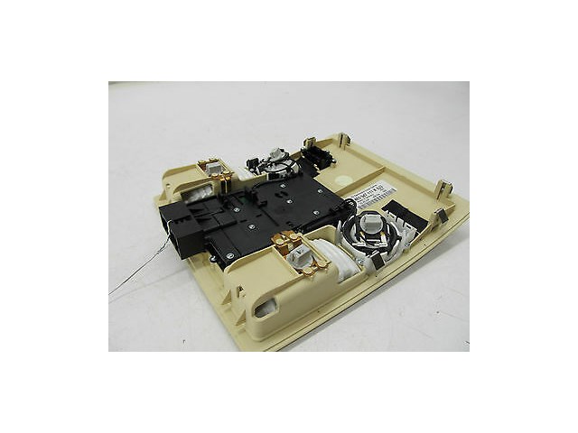 2004-2006 AUDI A8 L QUATTRO D3 OEM REAR CEILING DOME LIGHT MAP / READING LIGHT