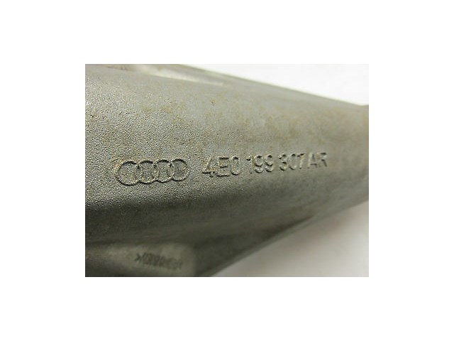 2004-2006 AUDI A8 L QUATTRO D3 OEM LEFT FRONT ENGINE MOTOR MOUNT BRACKET