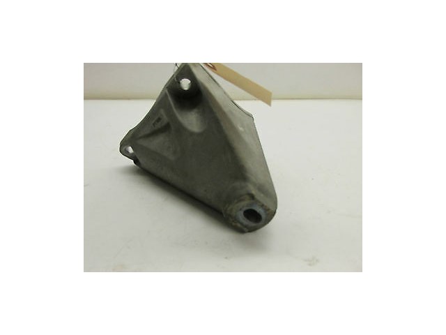 2004-2006 AUDI A8 L QUATTRO D3 OEM LEFT FRONT ENGINE MOTOR MOUNT BRACKET