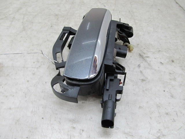 2005-2008 AUDI A6 C6 OEM RIGHT FRONT DOOR EXTERIOR DOOR HANDLE LEVER 