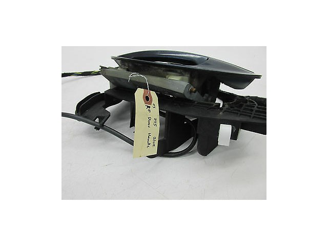 2002-2004 BMW 745LI E66 OEM RIGHT FRONT EXTERIOR DOOR HANDLE BLUE W/ WIRING
