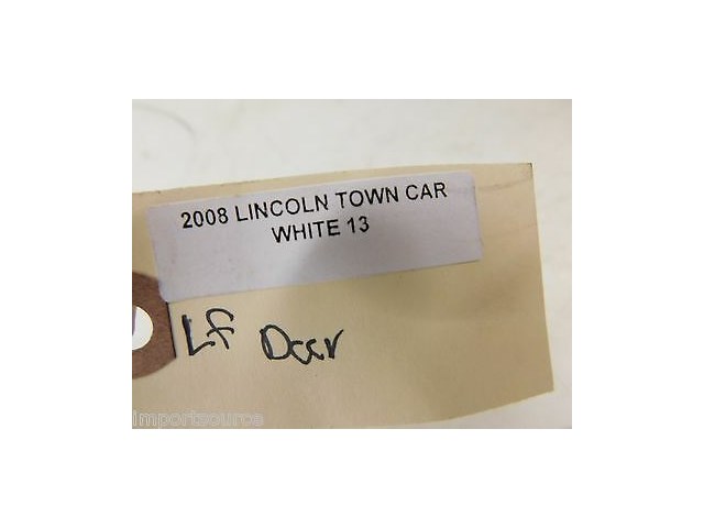 2008-2011 LINCOLN TOWN CAR OEM LEFT FRONT DRIVER EXTERIOR DOOR HANDLE WHITE