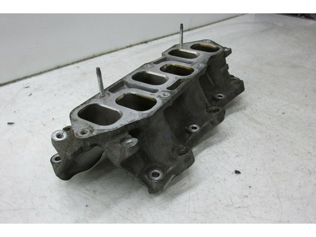 2007-2012 NISSAN XTERRA OEM FRONT LOWER INTAKE MANIFOLD  