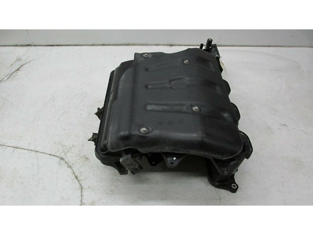 2013-2016 DODGE DART OEM 2.4L ENGINE INTAKE MANIFOLD    