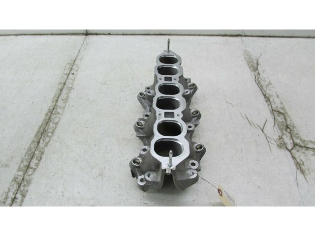2015-2019 NISSAN MURANO OEM 3.5L LOWER INTAKE MANIFOLD  