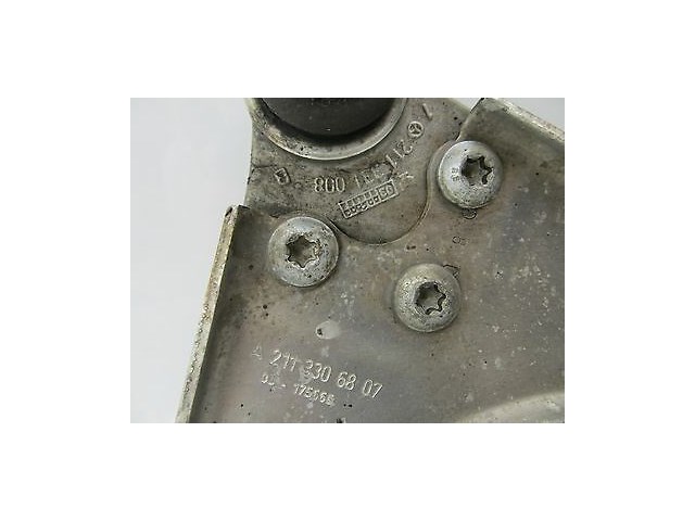 2003-2005 MERCEDES E320 WAGON W211 OEM RIGHT FRONT SUSPENSION LOWER CONTROL ARM