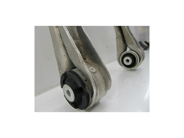 2003-2005 MERCEDES E320 WAGON W211 OEM RIGHT FRONT SUSPENSION LOWER CONTROL ARM