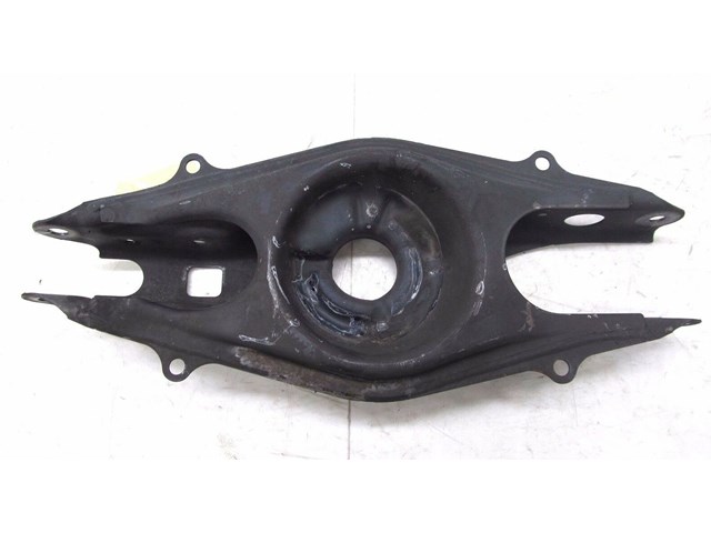 2012-2014 MERCEDES C250 W204 OEM LEFT REAR LOWER CONTROL ARM 2043503008