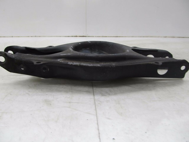 2012-2014 MERCEDES C250 W204 OEM LEFT REAR LOWER CONTROL ARM 2043503008