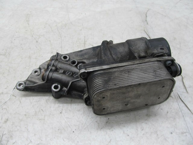 2007-2012 MERCEDES GL450 X164 OEM ENGINE OIL COOLER FILTER HOUSING 