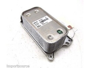 2010-2013 MERCEDES E350 W212 OEM ENGINE OIL COOLER BEHR H9154005