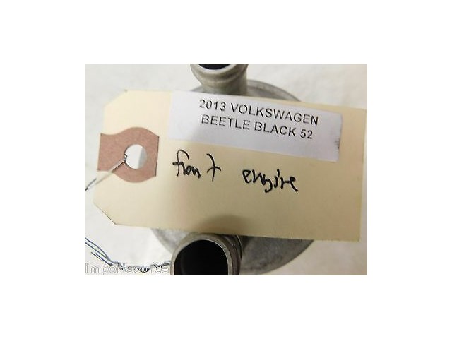 2012-2015 VOLKSWAGEN BEETLE A5 OEM 2.5 ENGINE OIL COOLER W/ BOLT