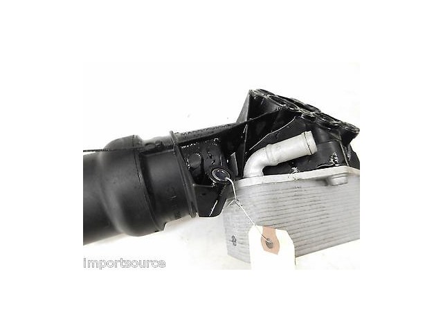 2012-2015 VOLKSWAGEN BEETLE A5 OEM ENGINE OIL COOLER & FILTER ADAPTER HOUSING