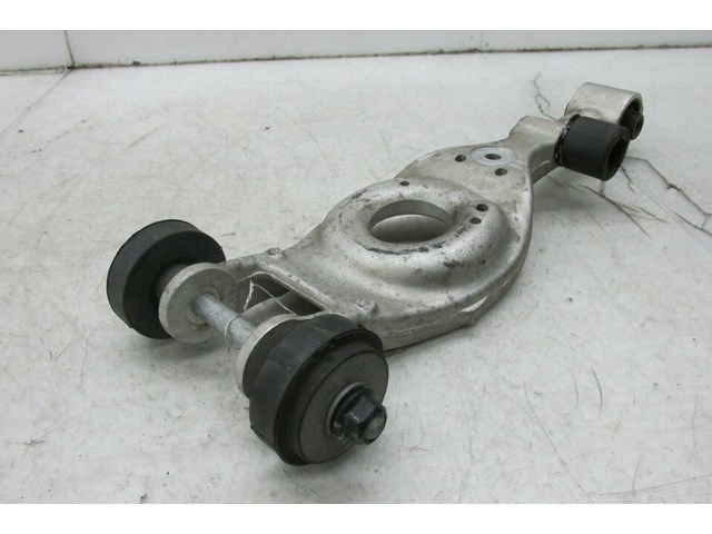 2014-2016 KIA CADENZA OEM RIGHT REAR LOWER CONTROL ARM 