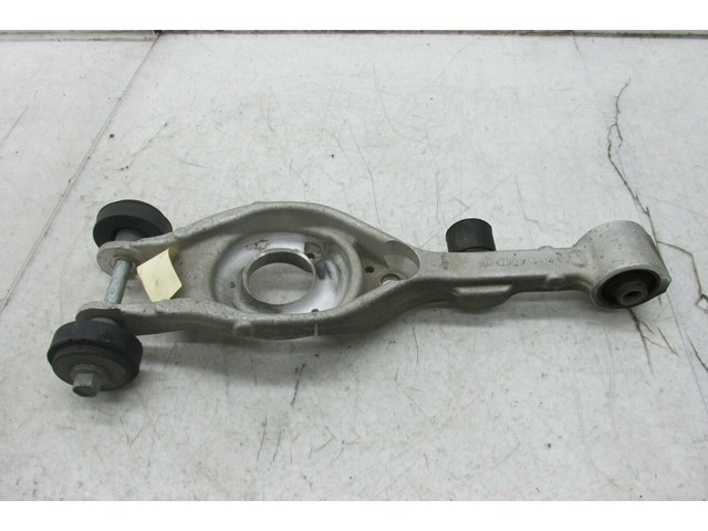 2014-2016 KIA CADENZA OEM RIGHT REAR LOWER CONTROL ARM 