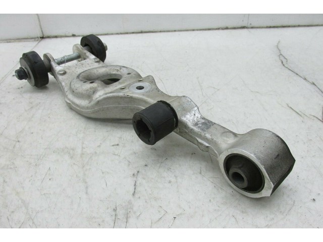 2014-2016 KIA CADENZA OEM RIGHT REAR LOWER CONTROL ARM 