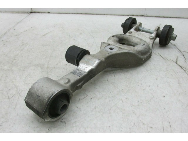 2014-2016 KIA CADENZA OEM RIGHT REAR LOWER CONTROL ARM 