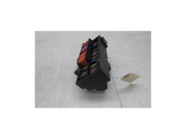 2006-2008 BMW 750LI E66 E65 OEMRIGHT FRONT UNDER DASH JUNCTION FUSE BOX