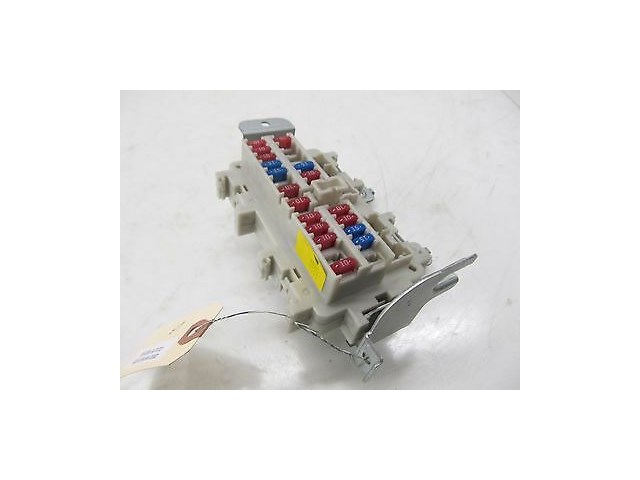 2003-2004 INFINITI G35 COUPE OEM LEFT FRONT INTERIOR KICK PANEL RELAY FUSE BOX