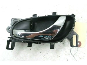 2013-2018 NISSAN SENTRA SV OEM LEFT FRONT DRIVER SIDE INTERIOR DOOR HANDLE