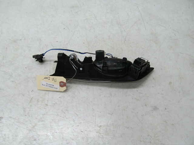 2013-2017 CADILLAC XTS OEM RIGHT FRONT PASSENGER SIDE INTERIOR DOOR HANDLE 