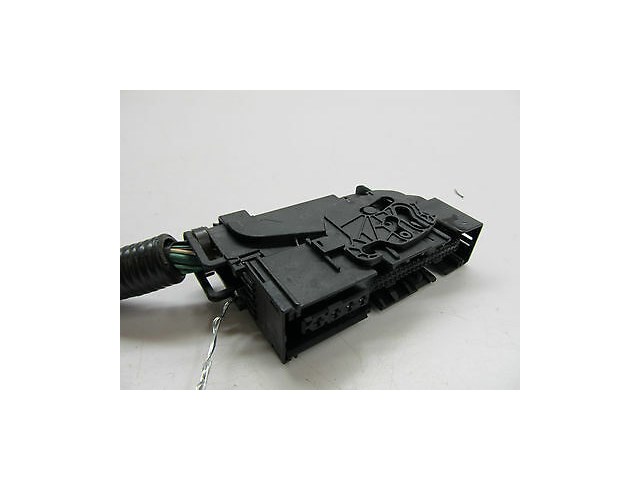 2006-2009 INFINITI M35 OEM ABS PUMP PLUG CONNECTOR