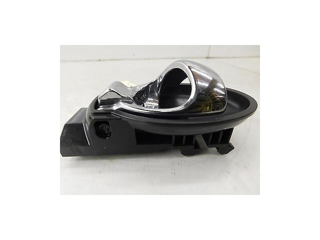 2014-2015 NISSAN VERSA NOTE OEM RIGHT FRONT PASSENGER INTERIOR DOOR HANDLE 