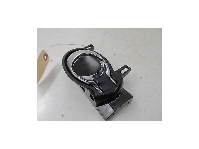 2014-2015 NISSAN VERSA NOTE OEM LEFT FRONT PASSENGER INTERIOR DOOR HANDLE