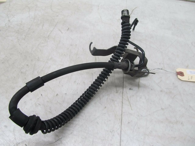 2004-2007 VOLKSWAGEN TOUAREG OEM LEFT FRONT ABS WHEEL SPEED SENSOR BRACKET 