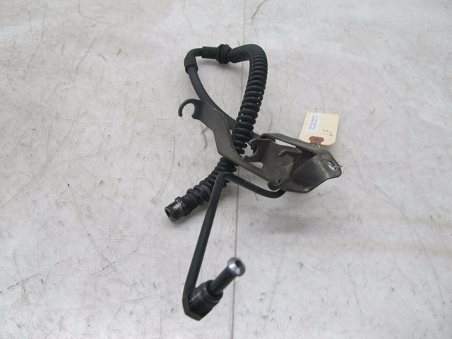 2004-2007 VOLKSWAGEN TOUAREG OEM LEFT FRONT ABS WHEEL SPEED SENSOR BRACKET 