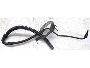 2004-2007 VOLKSWAGEN TOUAREG OEM LEFT FRONT ABS WHEEL SPEED SENSOR BRACKET 