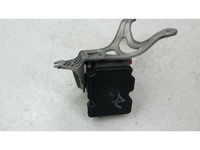 2017-2019 BUICK LACROSSE OEM ANTI LOCK BRAKE PUMP ABS WITH BRACKET 
