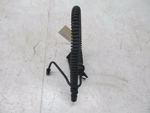 2004-2007 VOLKSWAGEN TOUAREG OEM LEFT REAR ABS WHEEL SPEED SENSOR BRACKET 