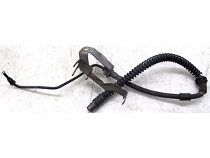 2004-2007 VOLKSWAGEN TOUAREG OEM RIGHT FRONT ABS WHEEL SPEED SENSOR BRACKET 