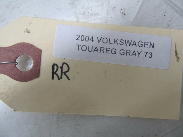 2004-2007 VOLKSWAGEN TOUAREG OEM RIGHT REAR WHEEL SPEED SENSOR BRACKET 