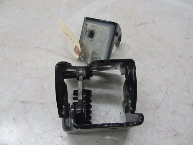 2007-2013 CHEVROLET TAHOE OEM RIGHT REAR DOOR HINGES PAIR (2) 25854397