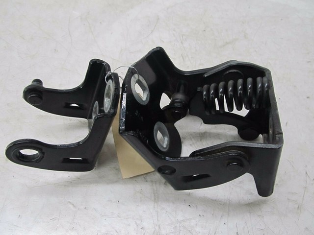 2007-2013 CHEVROLET TAHOE OEM RIGHT REAR DOOR HINGES PAIR (2) 25854397