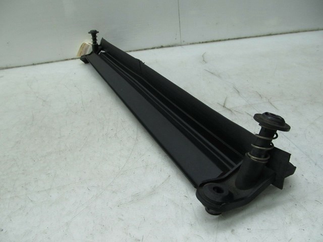 2005-2009 SAAB 9-5 OEM FRONT RADIATOR BRACKET SUPPORT MOUNT 