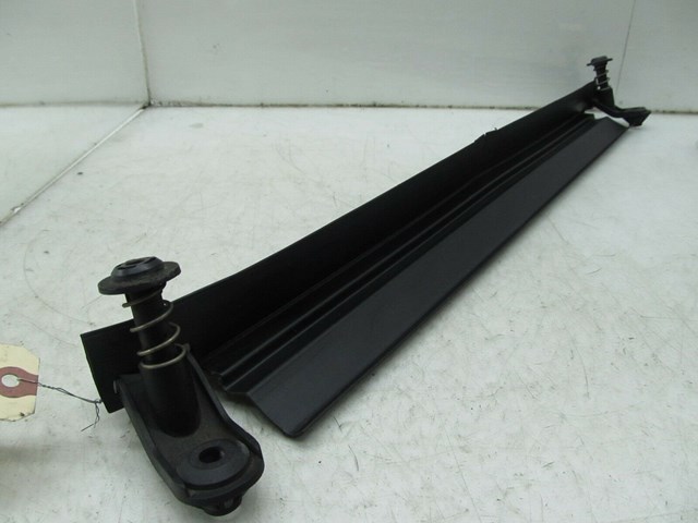 2005-2009 SAAB 9-5 OEM FRONT RADIATOR BRACKET SUPPORT MOUNT 