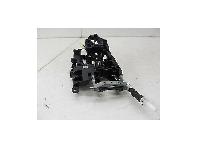 2011-2013 BMW 550i 535i F10 OEM RIGHT REAR EXTERIOR DOOR HANDLE BEZEL FRAME