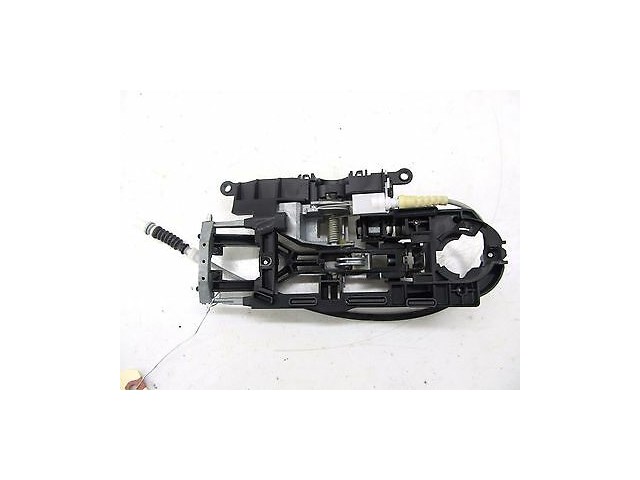 2011-2013 BMW 550i 535i F10 OEM RIGHT REAR EXTERIOR DOOR HANDLE BEZEL FRAME