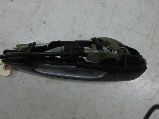 2002-2006 BMW M3 E46 COUPE OEM RIGHT FRONT EXTERIOR DOOR HANDLE 