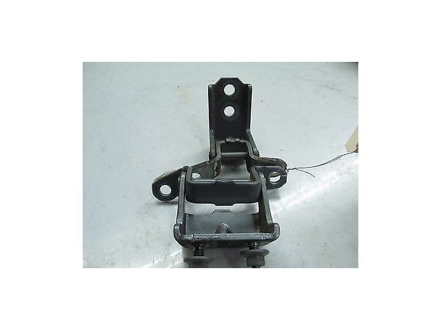 2014-2016 NISSAN VERSA NOTE OEM LEFT REAR DOOR HINGES