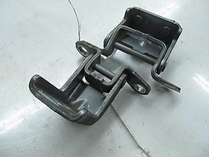 2014-2016 NISSAN VERSA NOTE OEM LEFT REAR DOOR HINGES