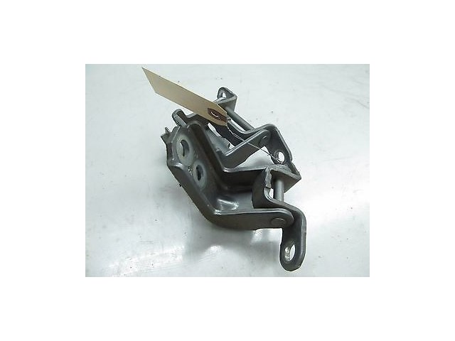 2014-2016 NISSAN VERSA NOTE OEM RIGHT REAR DOOR HINGES