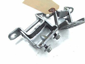 2014-2016 NISSAN VERSA NOTE OEM RIGHT REAR DOOR HINGES