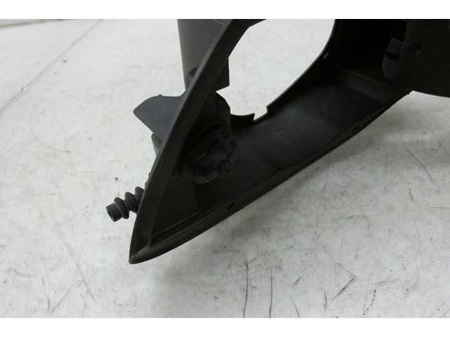  2009-2013 BMW 328i E93 LCI OEM RIGHT REAR FUEL LID DOOR HINGE ASSEMBLY 