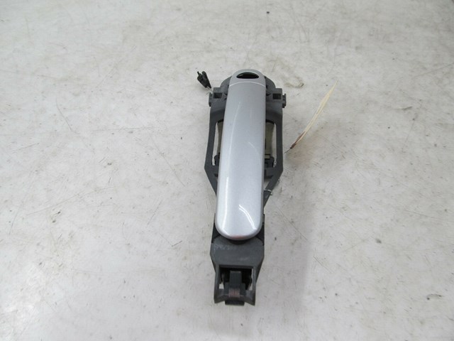 2000-2006 AUDI TT ROADSTER OEM LEFT FRONT EXTERIOR DOOR HANDLE 